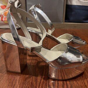 Kenneth Cole Phoenix Silver Platform Heels 7.5